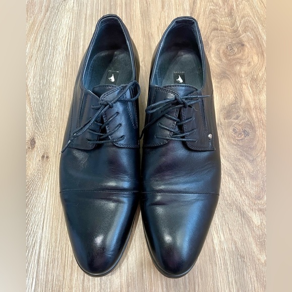 Santoni Fatte A Mano MEN'S BLACK LEATHER OXFORD SHOE Size 10/43 Like New